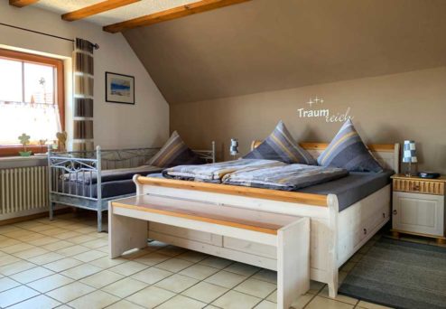 Gästehaus Abendsonne: Fünfbettzimmer mit Doppel- und Einzelbett,…